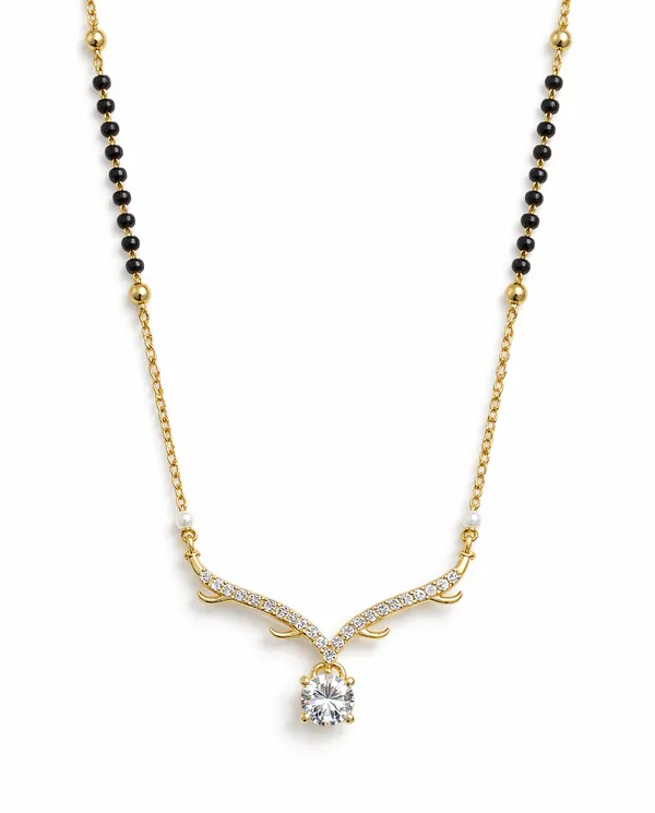 Gold_And_Diamonds_Ereal_Solitaire_Drop_Mangalsutra_For_Women